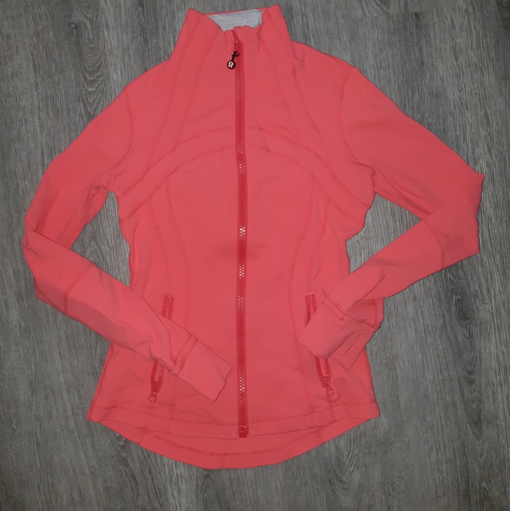 Lululemon sweater
